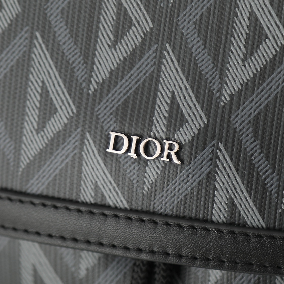 Men's Luxury Geometric Pattern Backpack - Black and Grey Diamond Canvas Rucksack