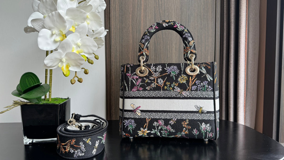 Christian Dior Medium Lady D-Lite Bag - Black Floral Embroidered Canvas
