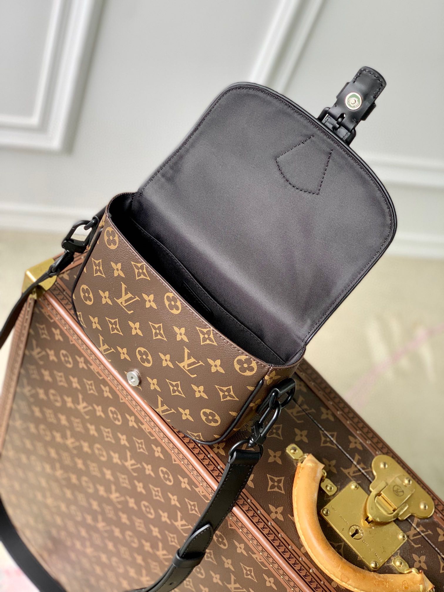 Louis Vuitton Monogram Canvas Crossbody Bag with Black Leather Trim &amp; Hardware