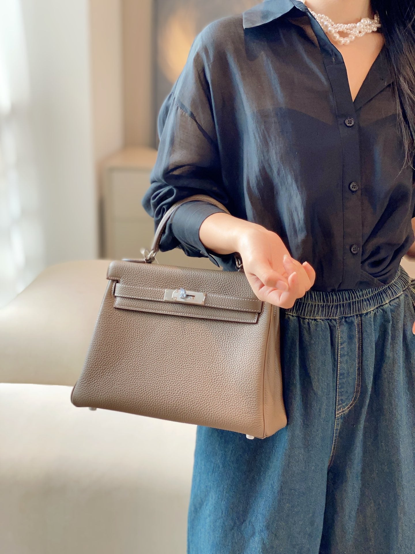Women's Elegant Grey Leather Shoulder Bag - Kelly Style Satchel Backpack