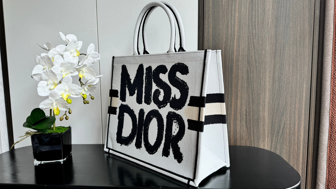 Dior Book Tote Miss Dior Graffiti Canvas Large White & Black Bag