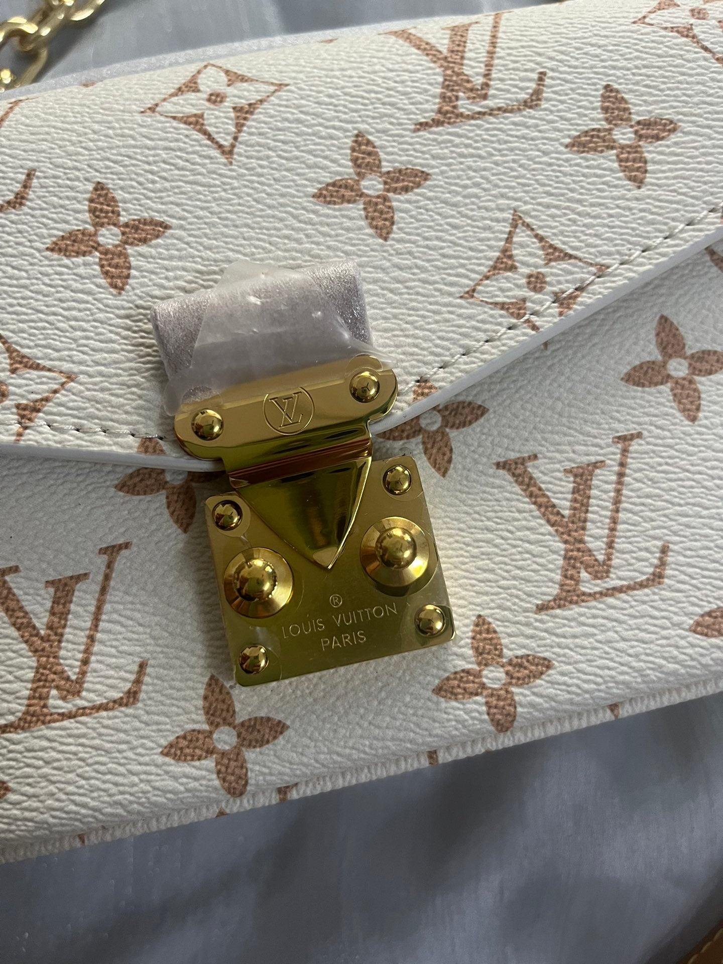 Classic Cream Monogram Luxury Shoulder Bag with Gold Chain &amp; Crossbody Strap