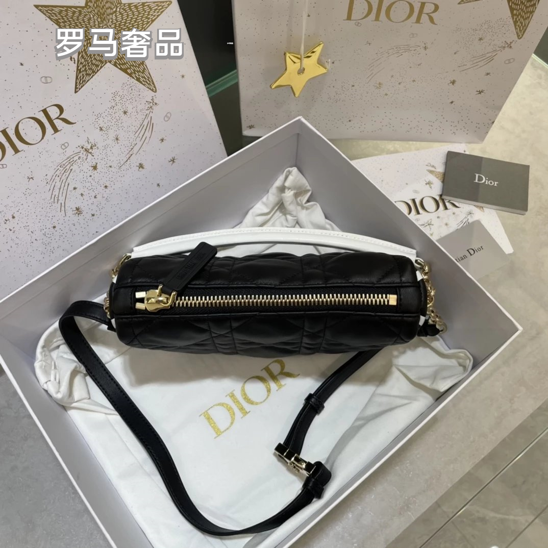 Luxury Black Quilted Leather Shoulder Bag with Gold Chain and White Handle
